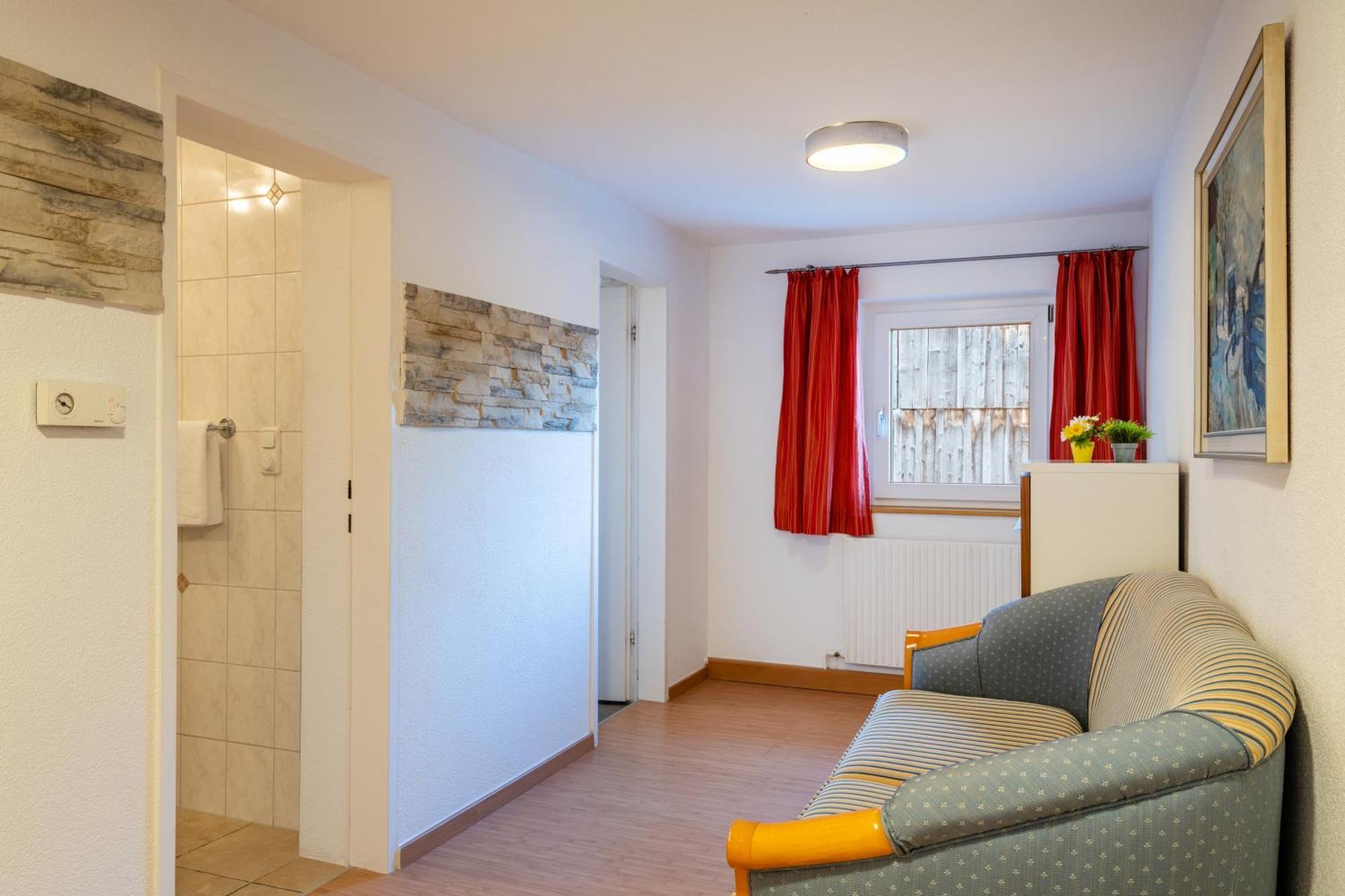 Apartmenthaus Ehrenberg Ehenbichl Zewnętrze zdjęcie