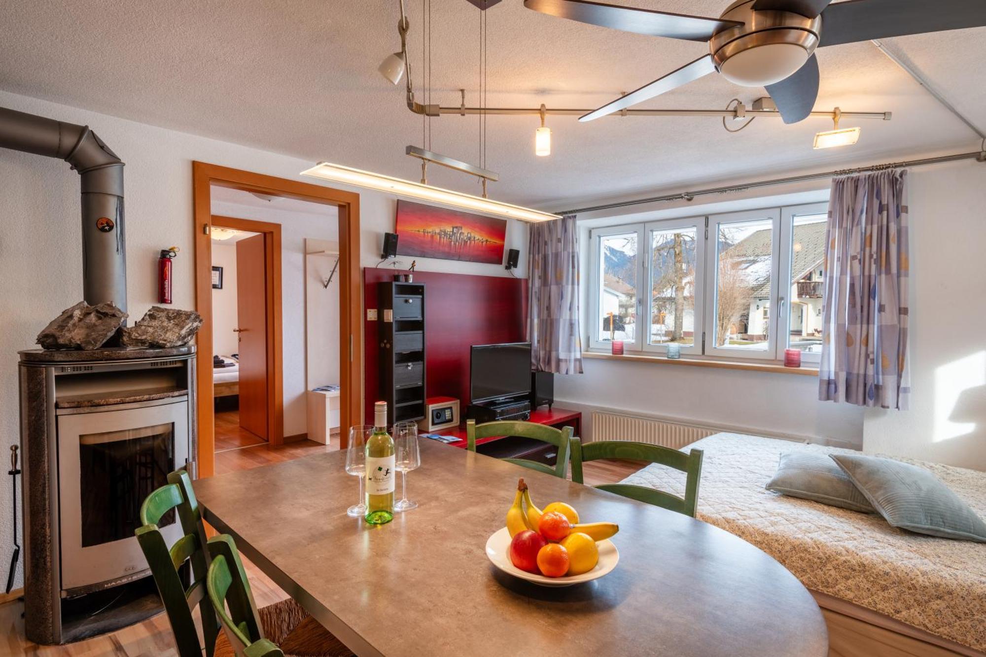 Apartmenthaus Ehrenberg Ehenbichl Zewnętrze zdjęcie